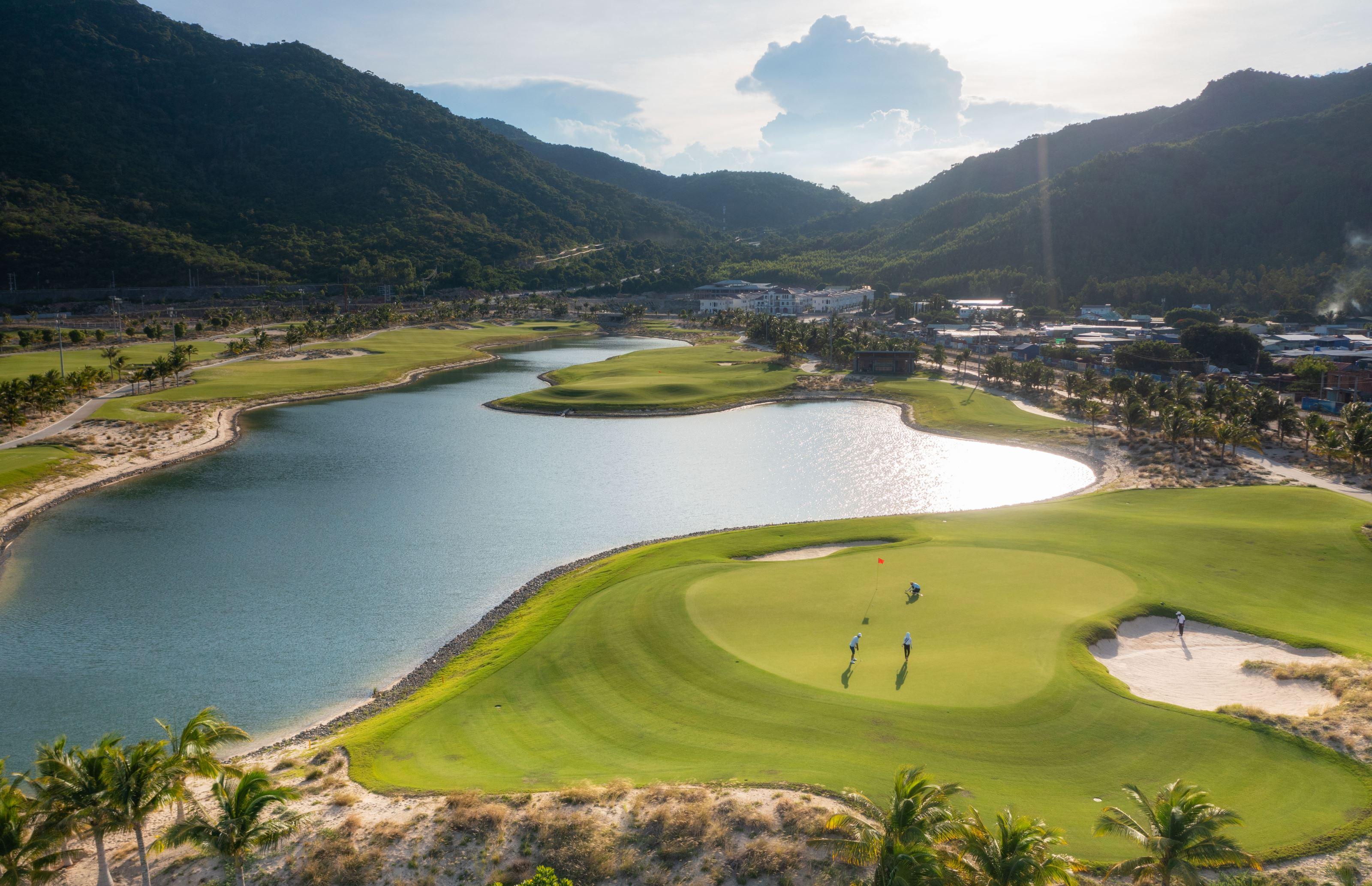 Sân Golf ANARA Bình Tiên - Since 2022